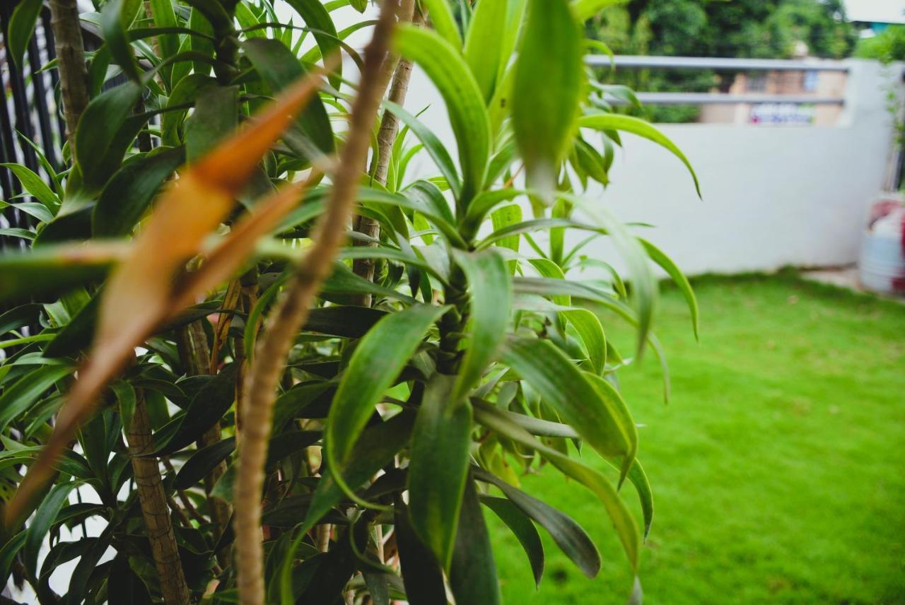 ג'אבלפור Malaiya Homestay - Grandeur Living Experience מראה חיצוני תמונה